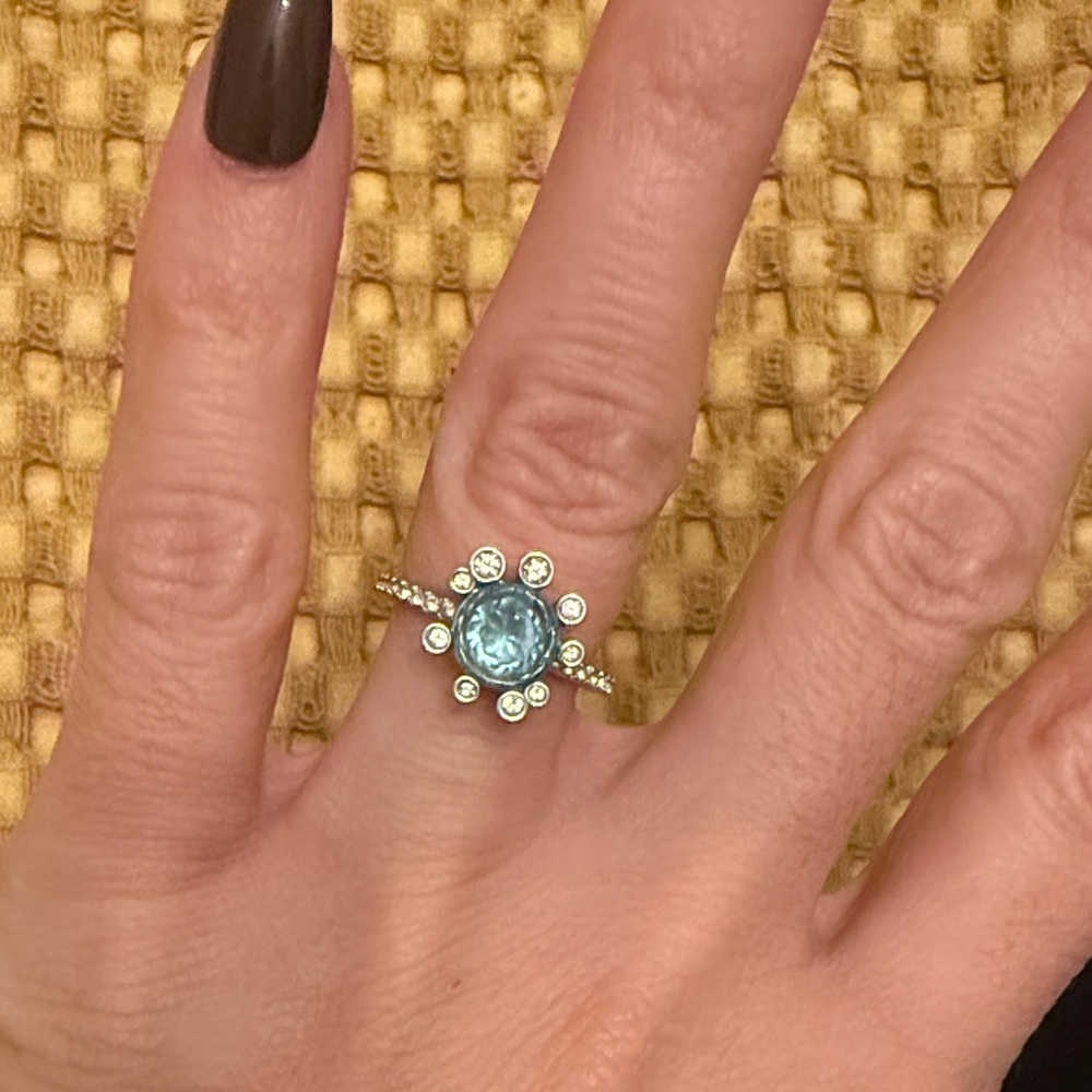 Swarovski Crystal Blue Gemstone Ring